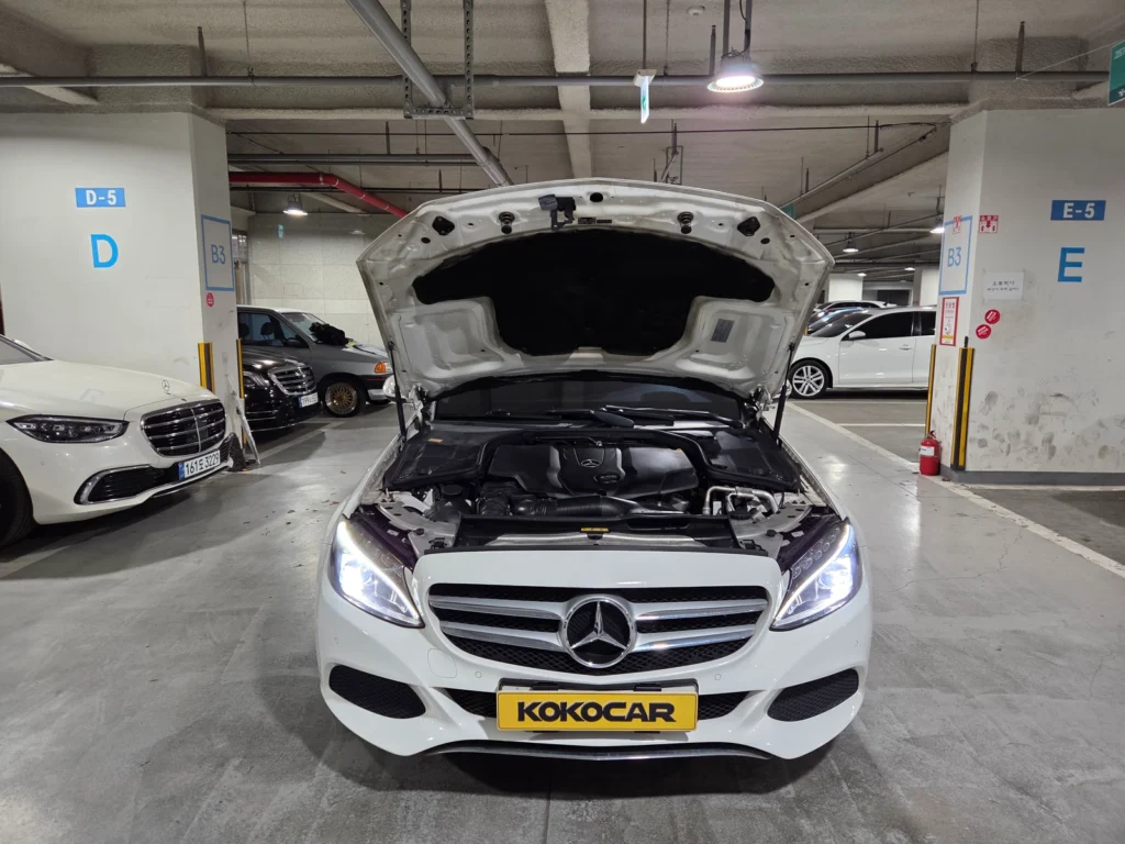 Benz C-Class W205 C220 d 4MATIC