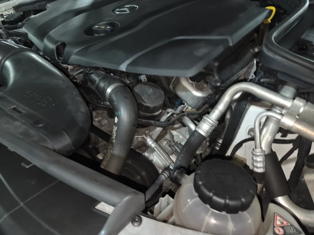 Benz C-Class W205 C220 d 4MATIC