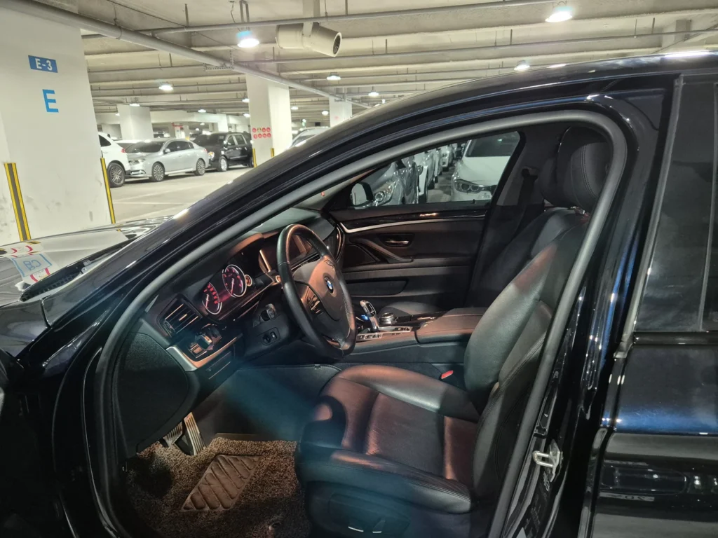 BMW 5 Series (F10) 520d M Aerodynamic