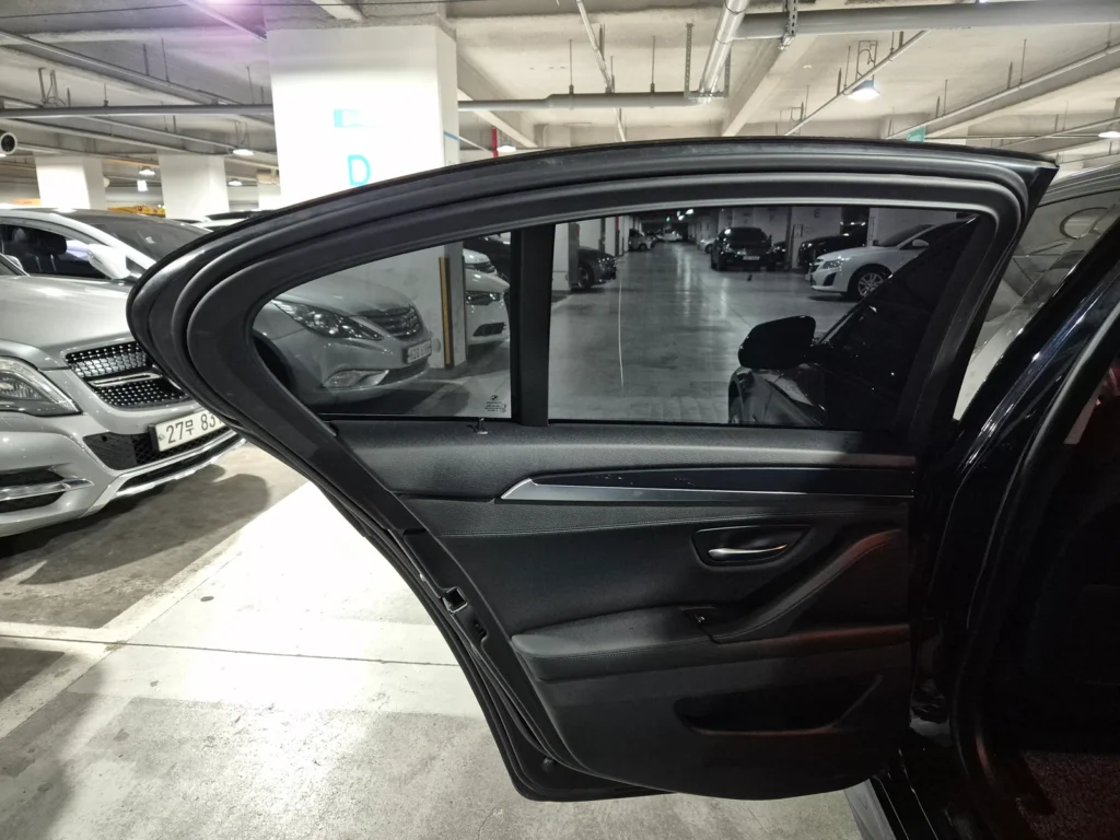 BMW 5 Series (F10) 520d M Aerodynamic