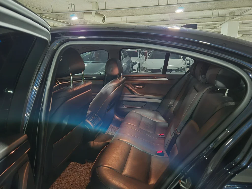 BMW 5 Series (F10) 520d M Aerodynamic