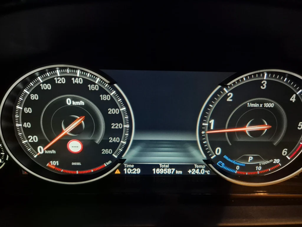 BMW 5 Series (F10) 520d M Aerodynamic