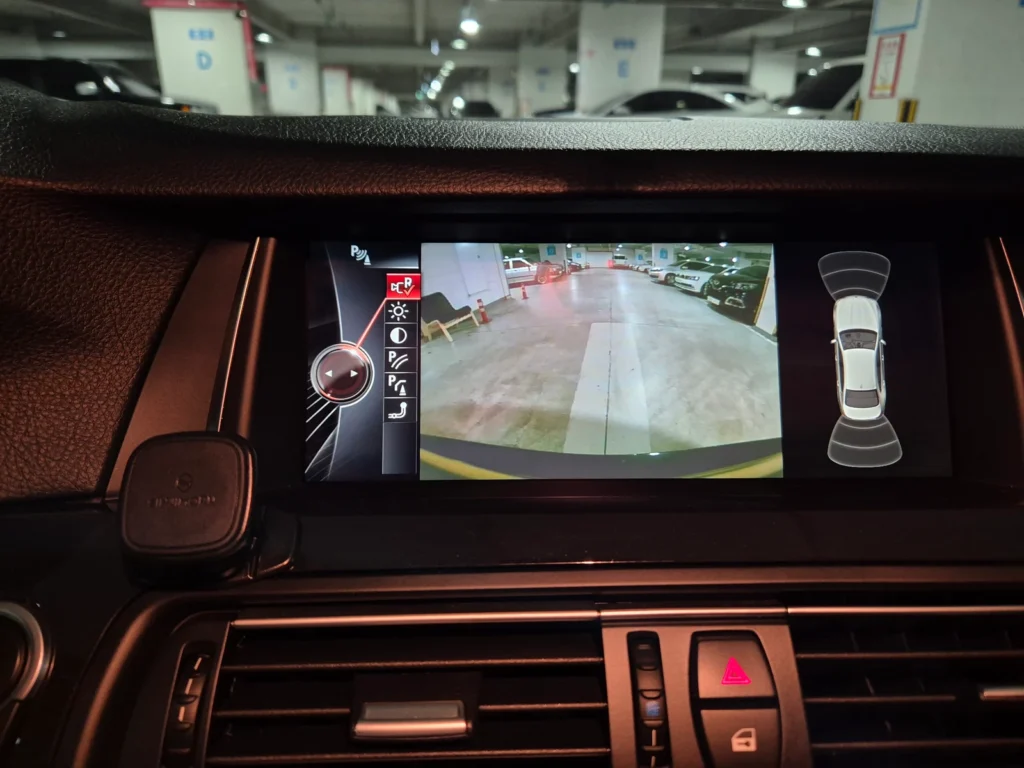 BMW 5 Series (F10) 520d M Aerodynamic