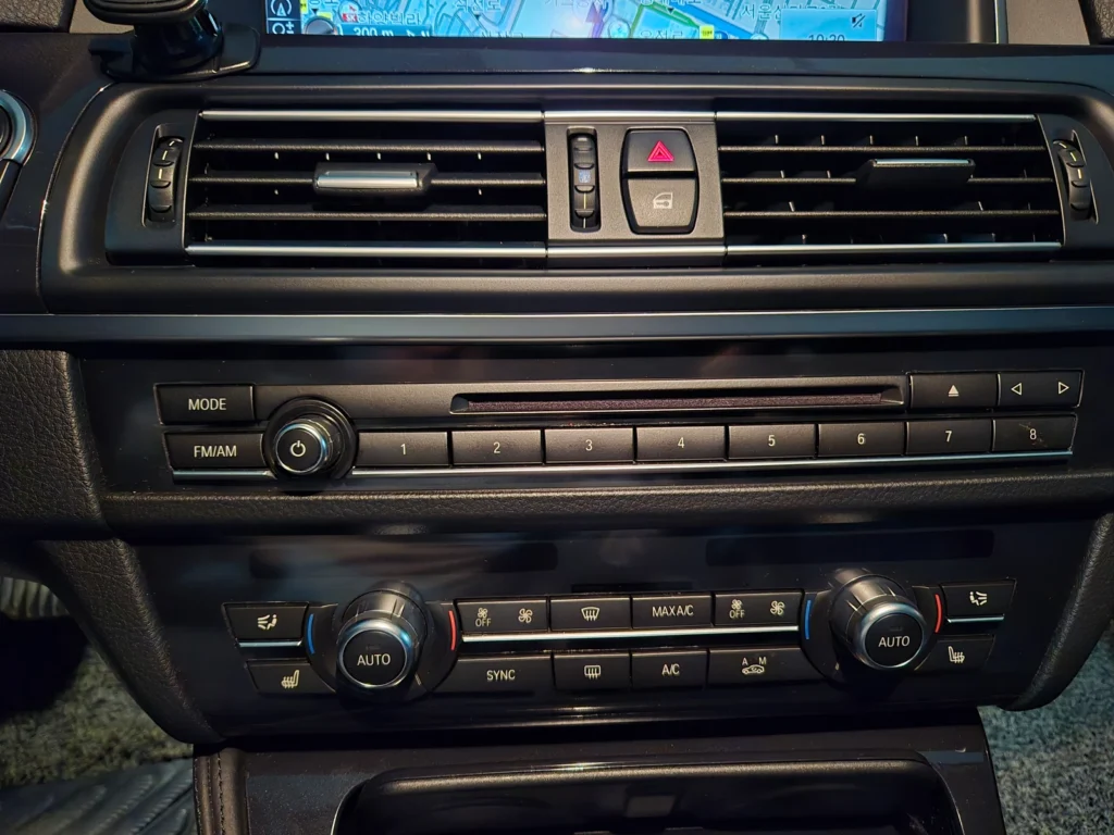 BMW 5 Series (F10) 520d M Aerodynamic