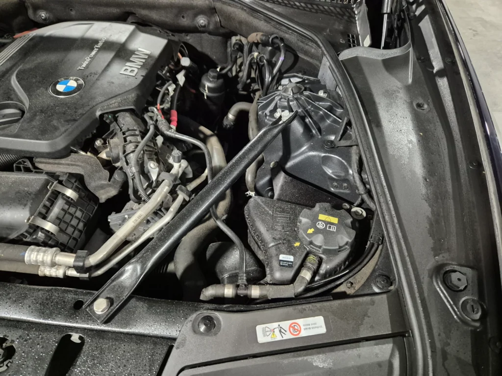 BMW 5 Series (F10) 520d M Aerodynamic