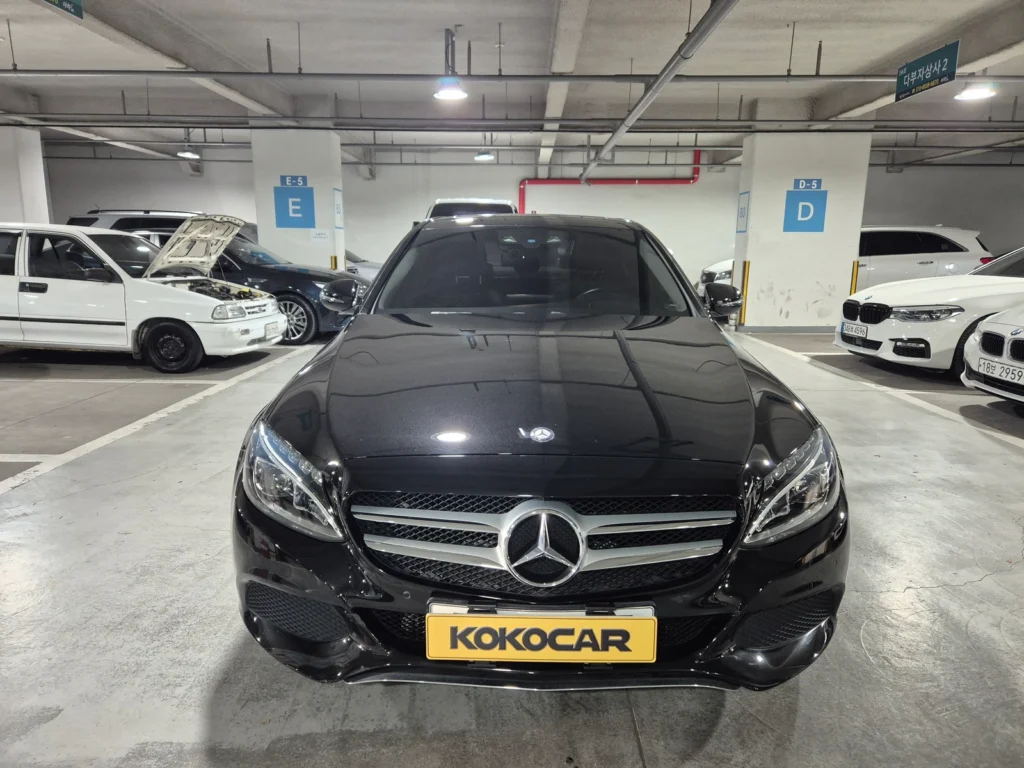 Benz C-Class W205 C220d 4MATIC