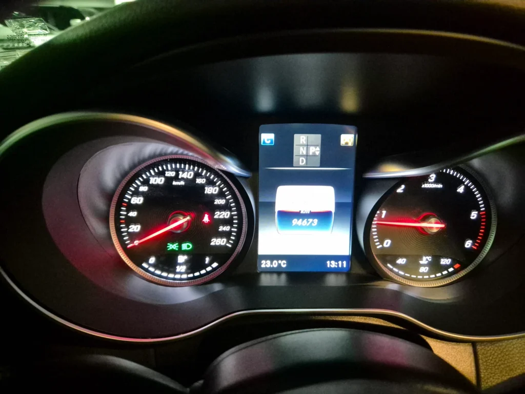 Benz C-Class W205 C220d 4MATIC