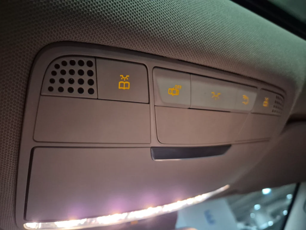 Benz C-Class W205 C220d 4MATIC