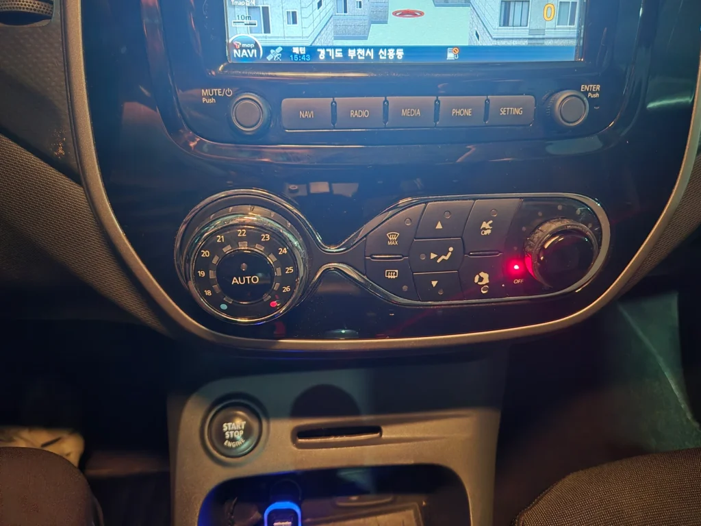 Renault-KoreaSamsung QM3 LE