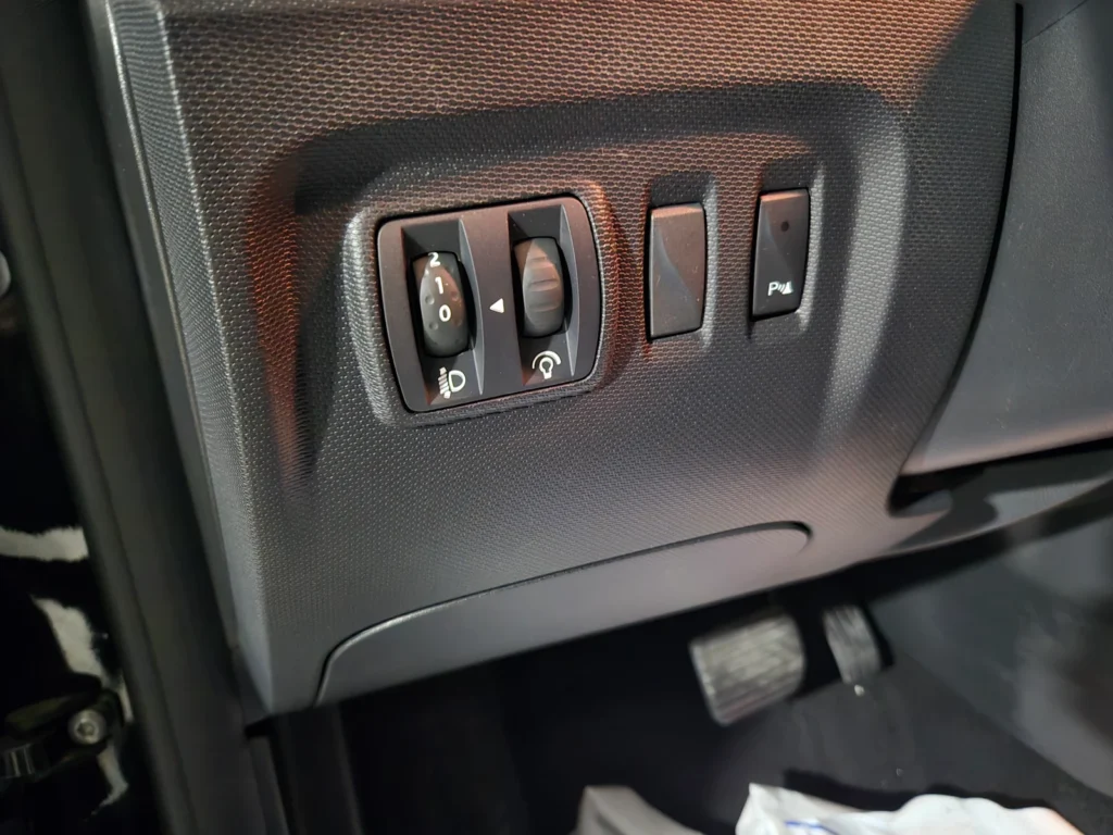 Renault-KoreaSamsung QM3 LE