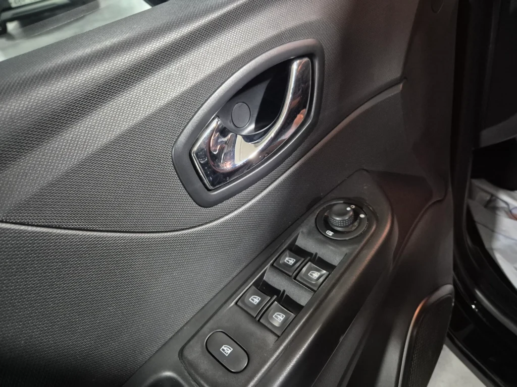 Renault-KoreaSamsung QM3 LE