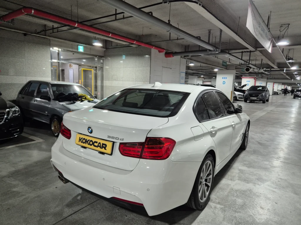 BMW 3 Series (F30) 320d
