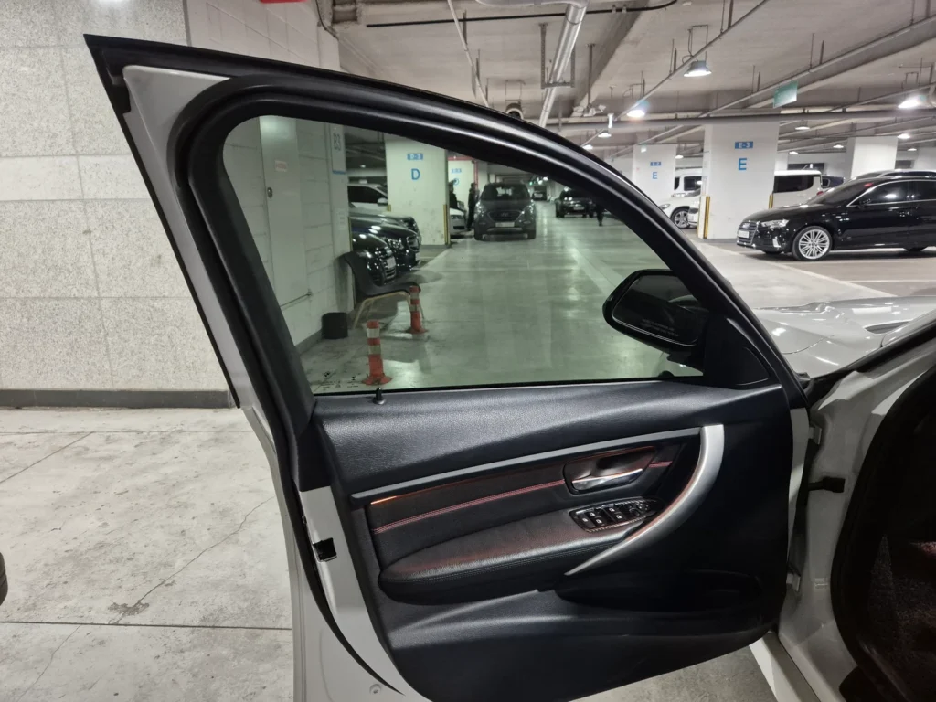 BMW 3 Series (F30) 320d