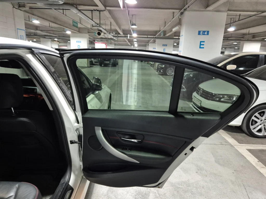 BMW 3 Series (F30) 320d