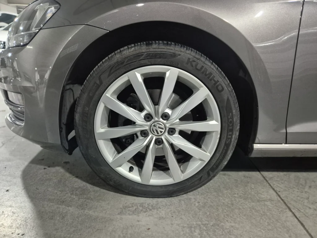 Volkswagen Golf 7th Generation 2.0 TDI