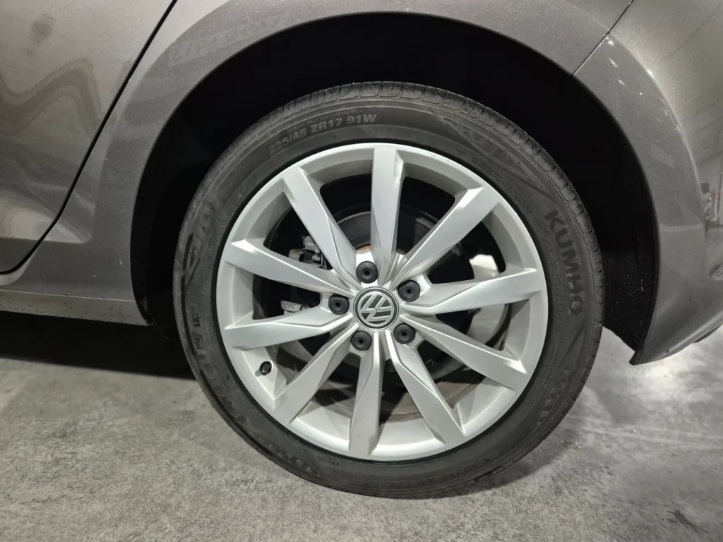 Volkswagen Golf 7th Generation 2.0 TDI