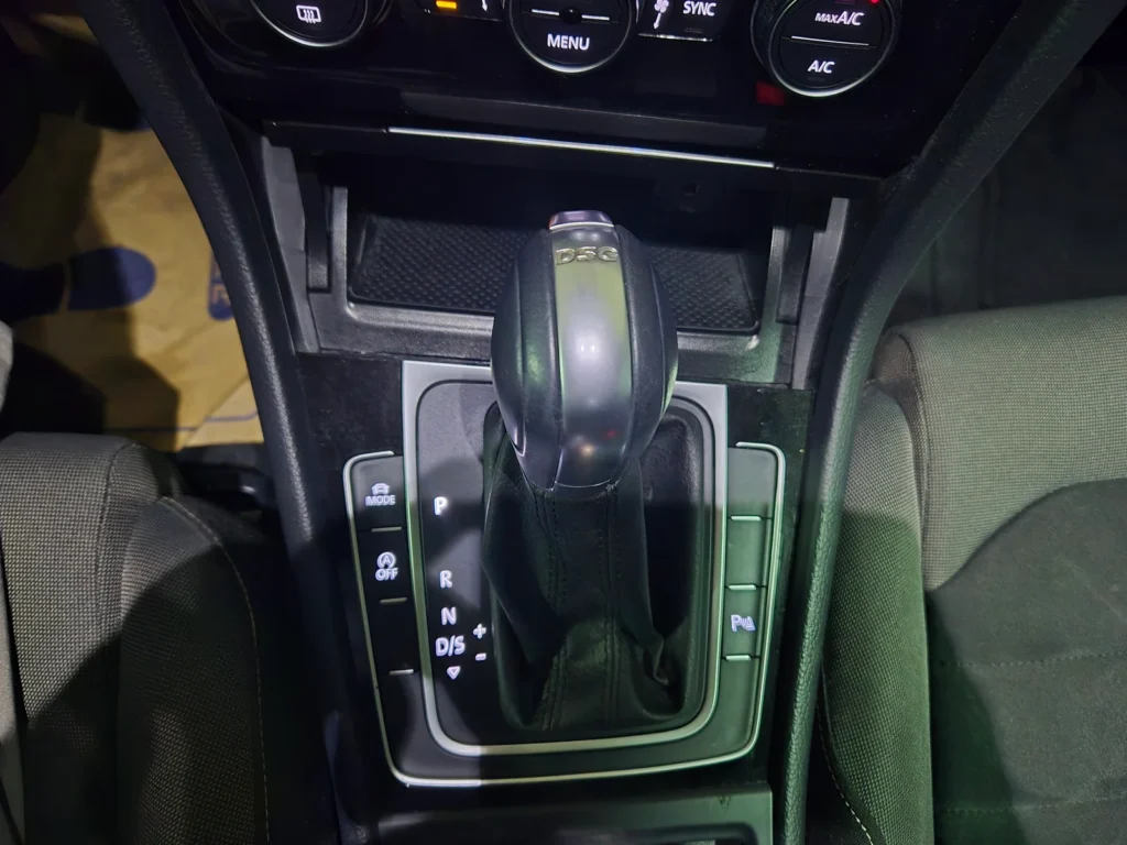 Volkswagen Golf 7th Generation 2.0 TDI