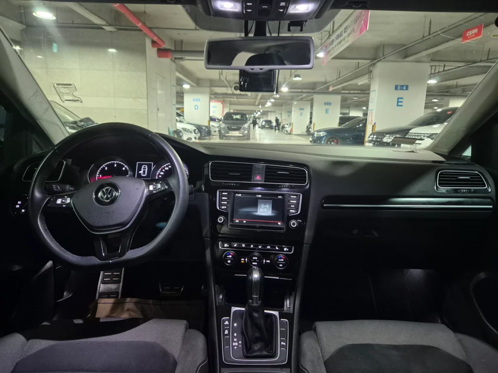 Volkswagen Golf 7th Generation 2.0 TDI