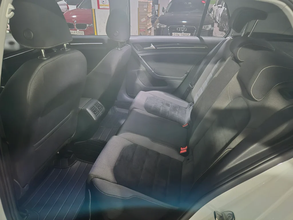 Volkswagen Golf 7th generation 2.0 TDI