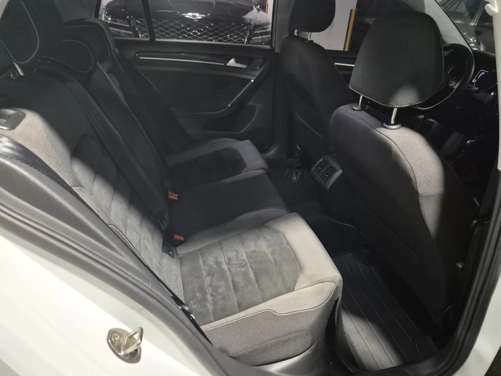 Volkswagen Golf 7th generation 2.0 TDI