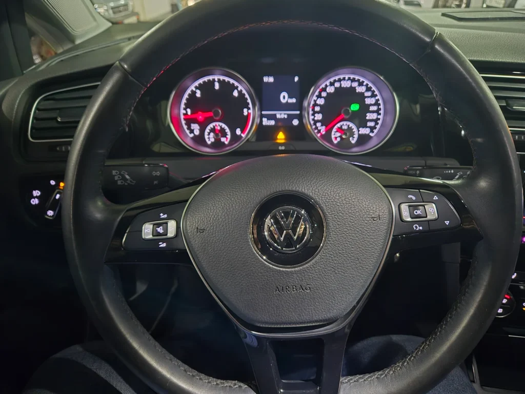 Volkswagen Golf 7th generation 2.0 TDI