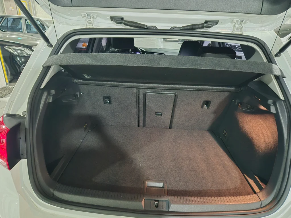 Volkswagen Golf 7th generation 2.0 TDI