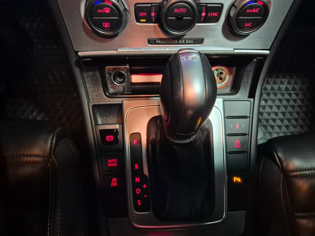 Volkswagen New CC 2.0 TDI BlueMotion R-Line