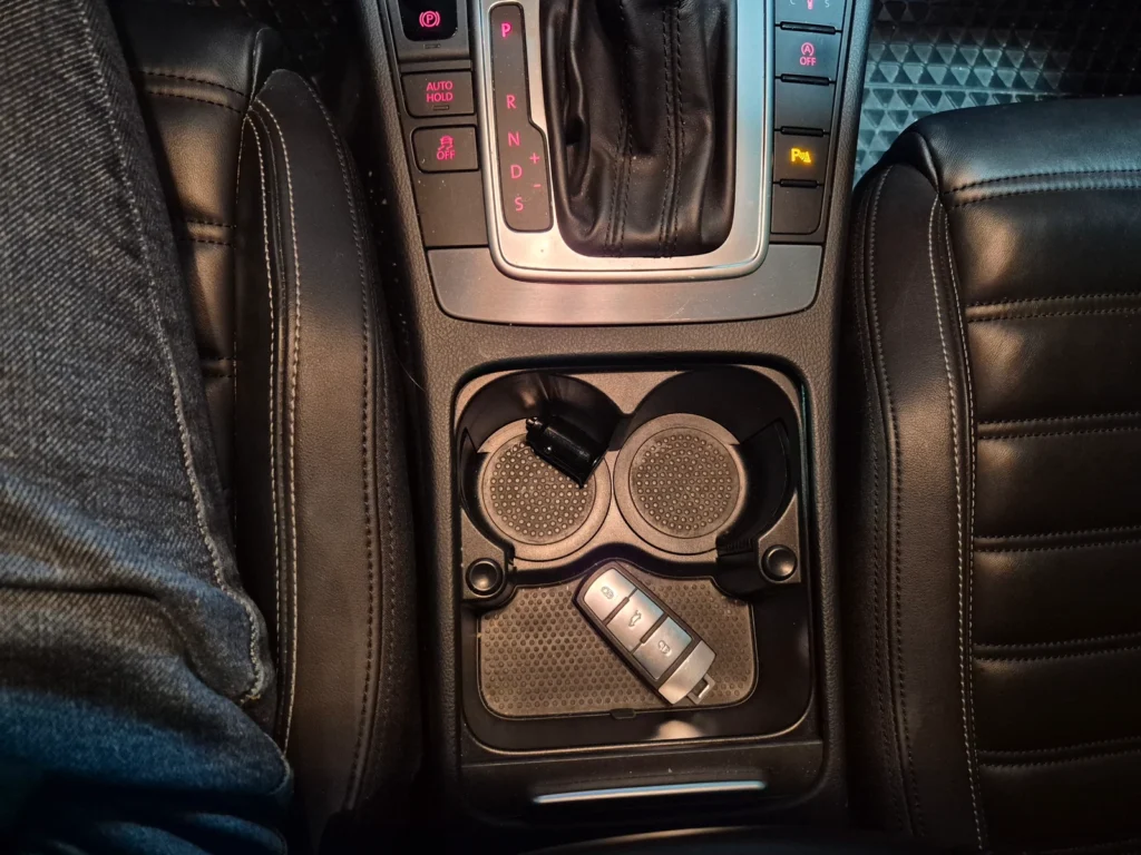 Volkswagen New CC 2.0 TDI BlueMotion R-Line