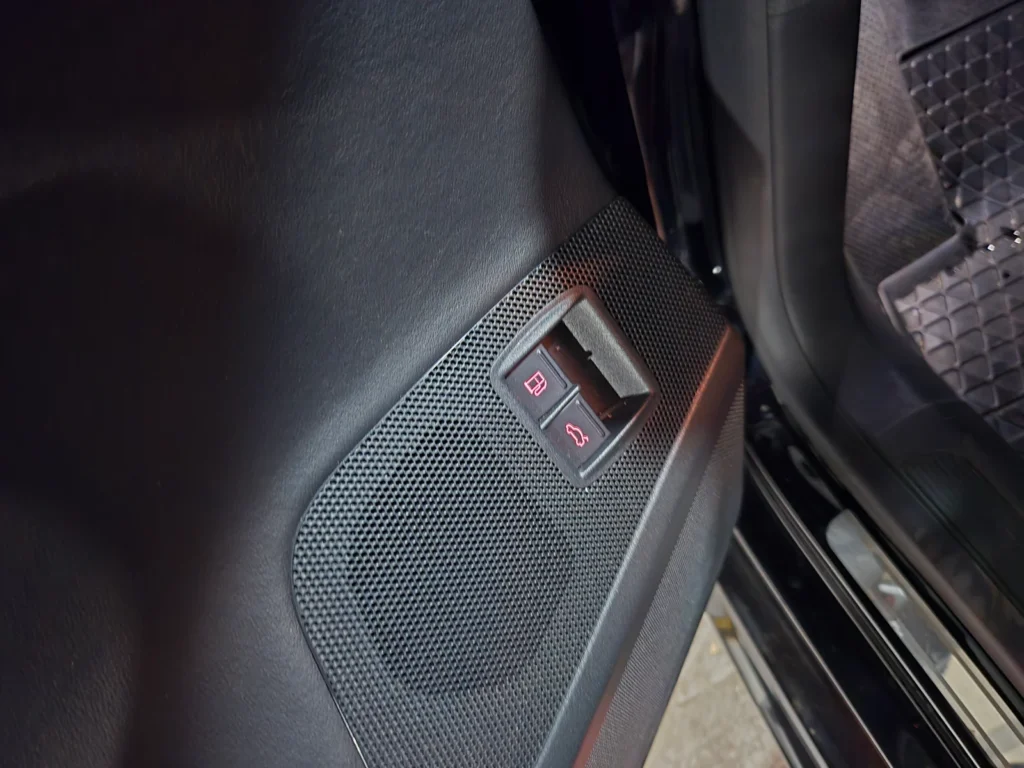 Volkswagen New CC 2.0 TDI BlueMotion R-Line