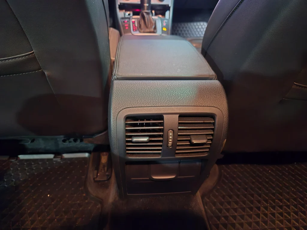 Volkswagen New CC 2.0 TDI BlueMotion R-Line