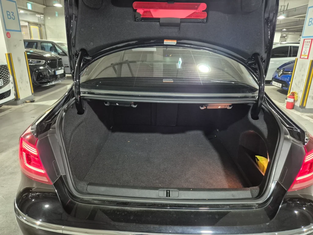 Volkswagen New CC 2.0 TDI BlueMotion R-Line