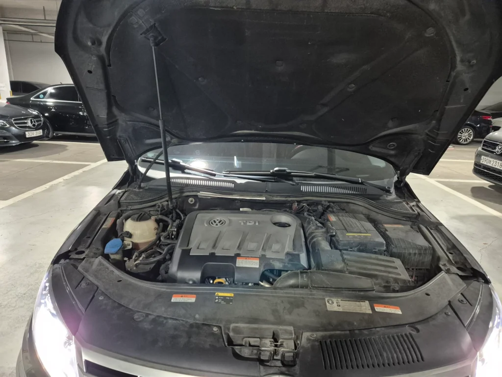 Volkswagen New CC 2.0 TDI BlueMotion R-Line