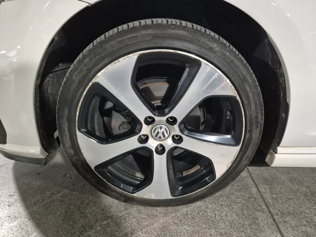 Volkswagen Golf 7th generation 1.6 TDI