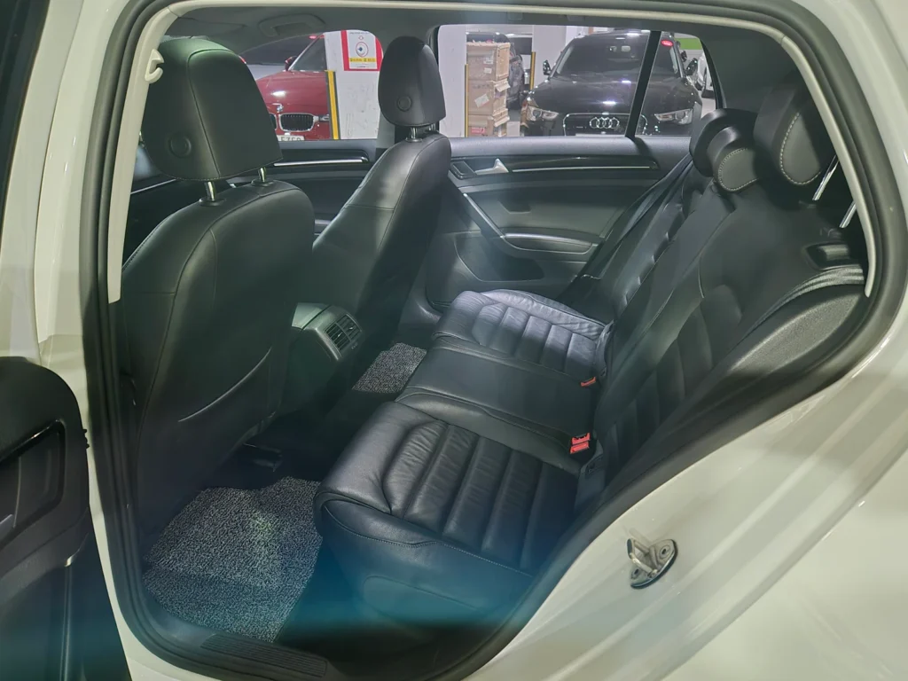 Volkswagen Golf 7th Generation 2.0 TDI Premium