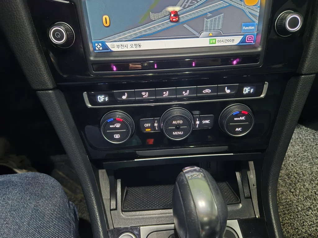 Volkswagen Golf 7th Generation 2.0 TDI Premium