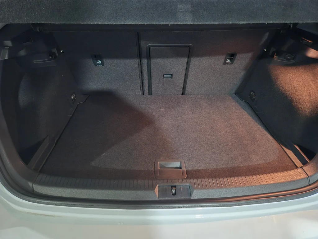 Volkswagen Golf 7th Generation 2.0 TDI Premium