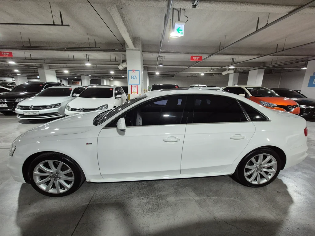 Audi New A4 40 TFSI Quattro Dynamic