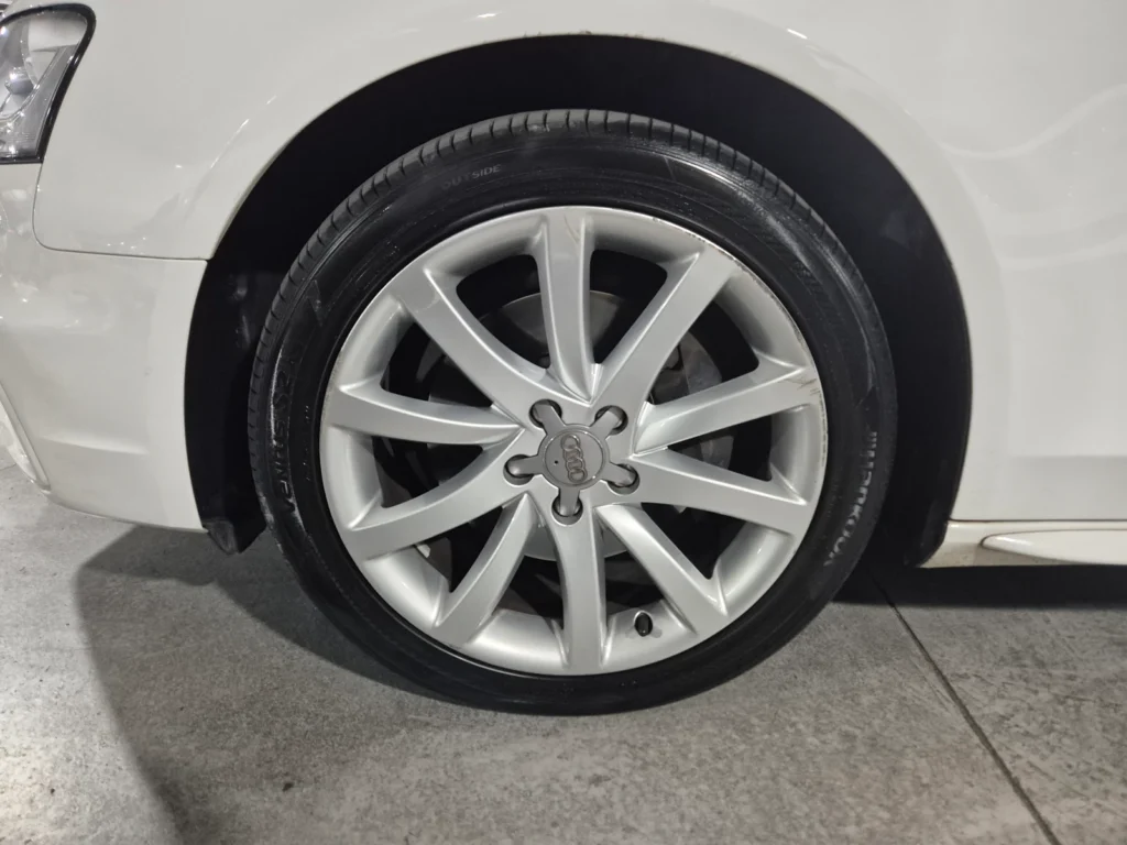 Audi New A4 40 TFSI Quattro Dynamic