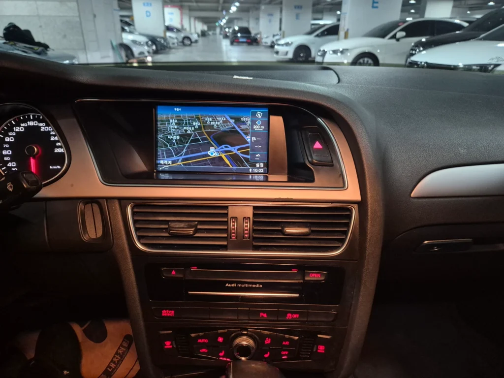 Audi New A4 40 TFSI Quattro Dynamic