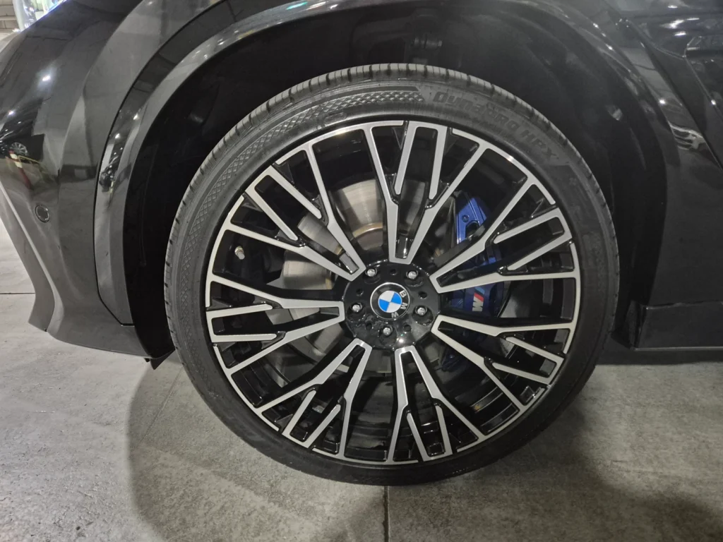 BMW X6 (G06) M50i 25th Anniversary Edition