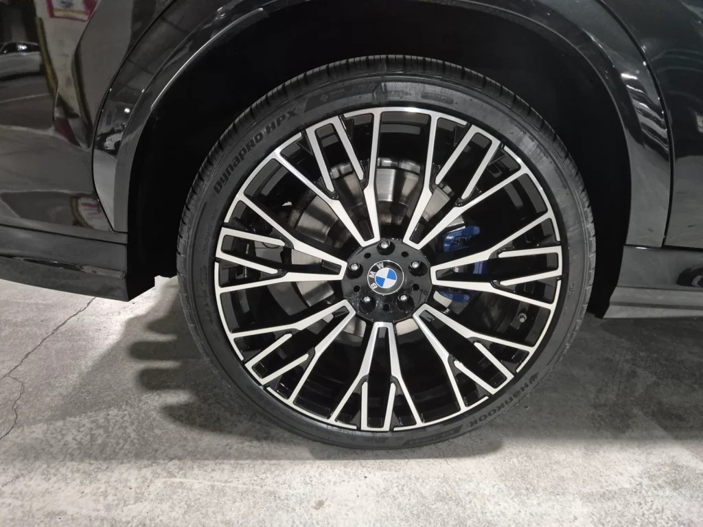 BMW X6 (G06) M50i 25th Anniversary Edition