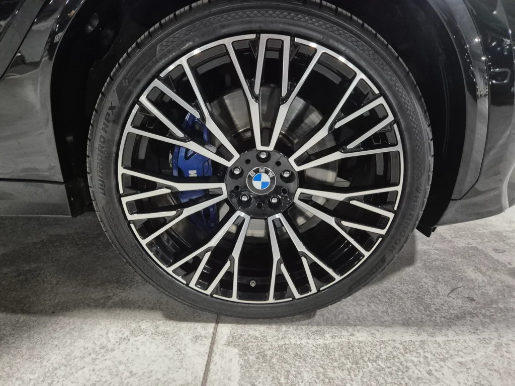 BMW X6 (G06) M50i 25th Anniversary Edition