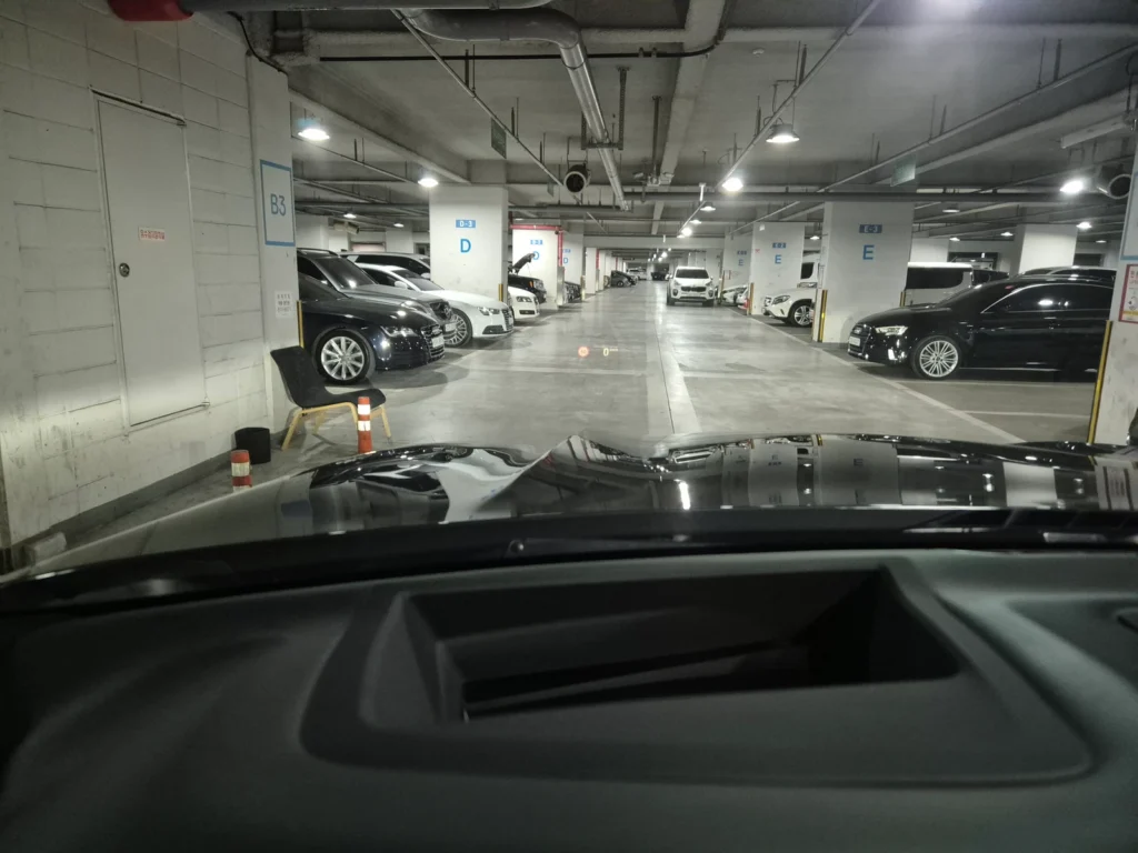 BMW X6 (G06) M50i 25th Anniversary Edition