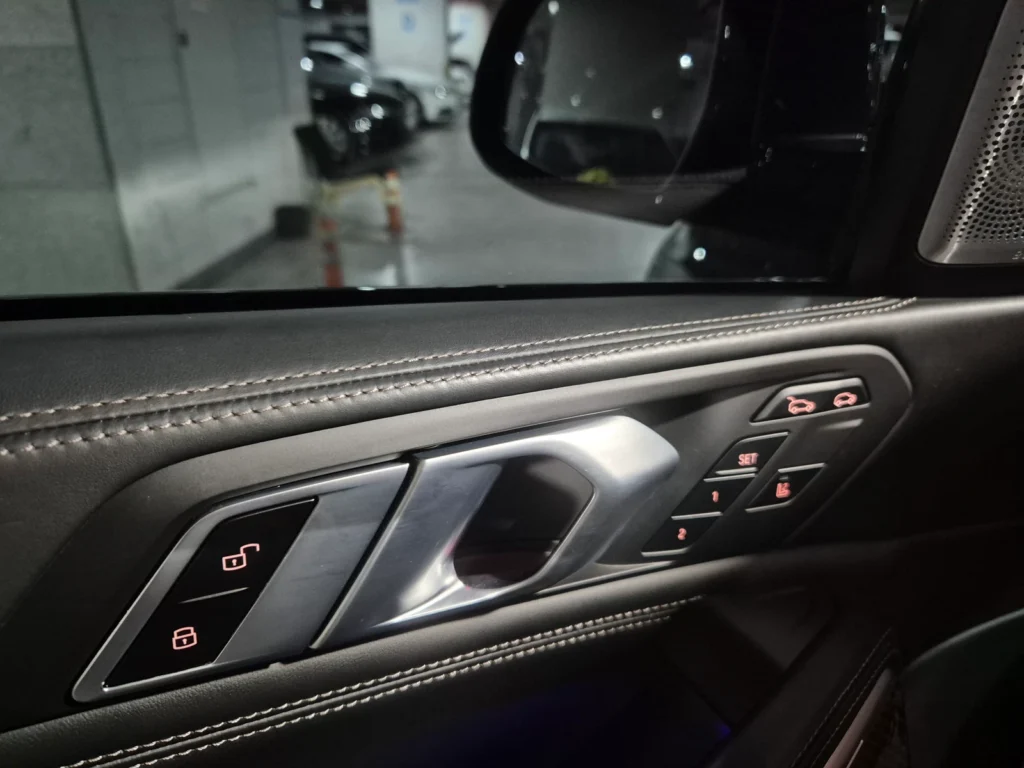 BMW X6 (G06) M50i 25th Anniversary Edition