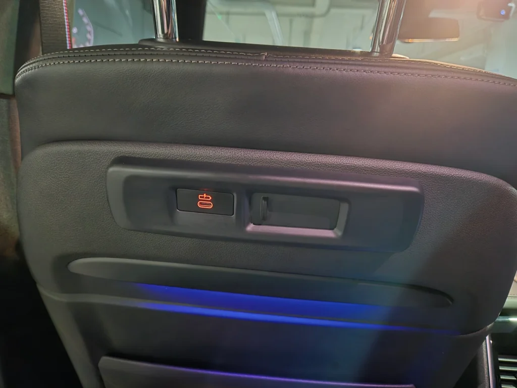 BMW X6 (G06) M50i 25th Anniversary Edition