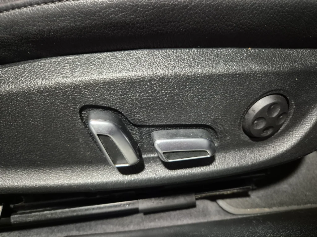 Audi New A4 30 TDI Dynamic