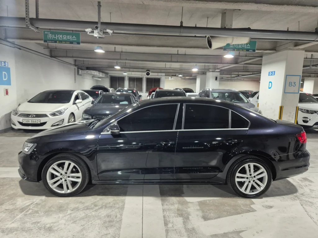 Volkswagen New Jetta 2.0 TDI BlueMotion Premium