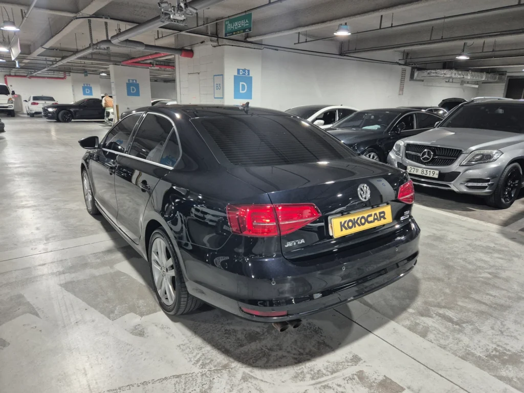 Volkswagen New Jetta 2.0 TDI BlueMotion Premium