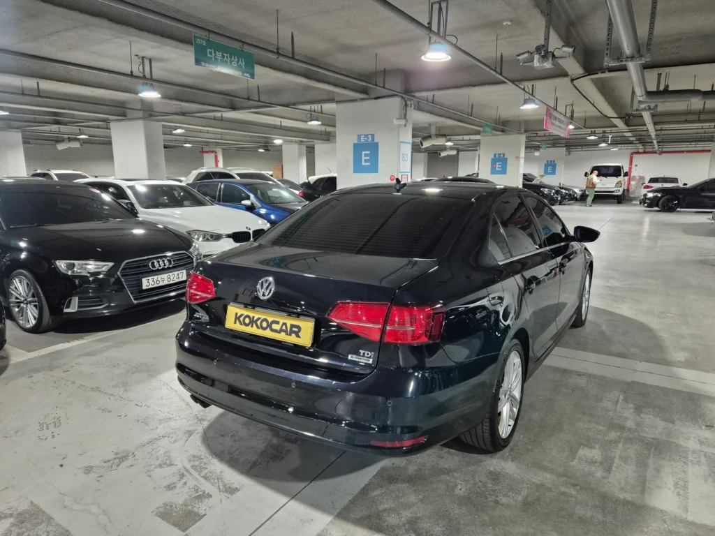 Volkswagen New Jetta 2.0 TDI BlueMotion Premium