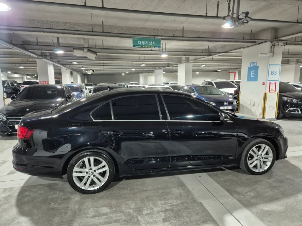 Volkswagen New Jetta 2.0 TDI BlueMotion Premium